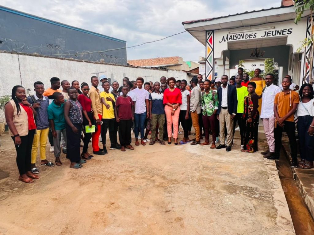 BUJUMBURA KINAMA: Conférence auprès des jeunes sur LA CULTURE D’ECHEC COMME LEVIER DE LA REUSSITE